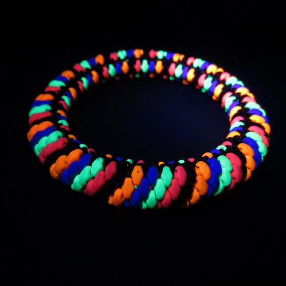Beth Clark Jewelry - Neon Superduo Bangle